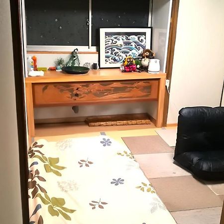 Guesthouse Oasis โอซาก้า ภายนอก รูปภาพ