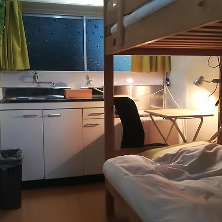 Guesthouse Oasis โอซาก้า ภายนอก รูปภาพ