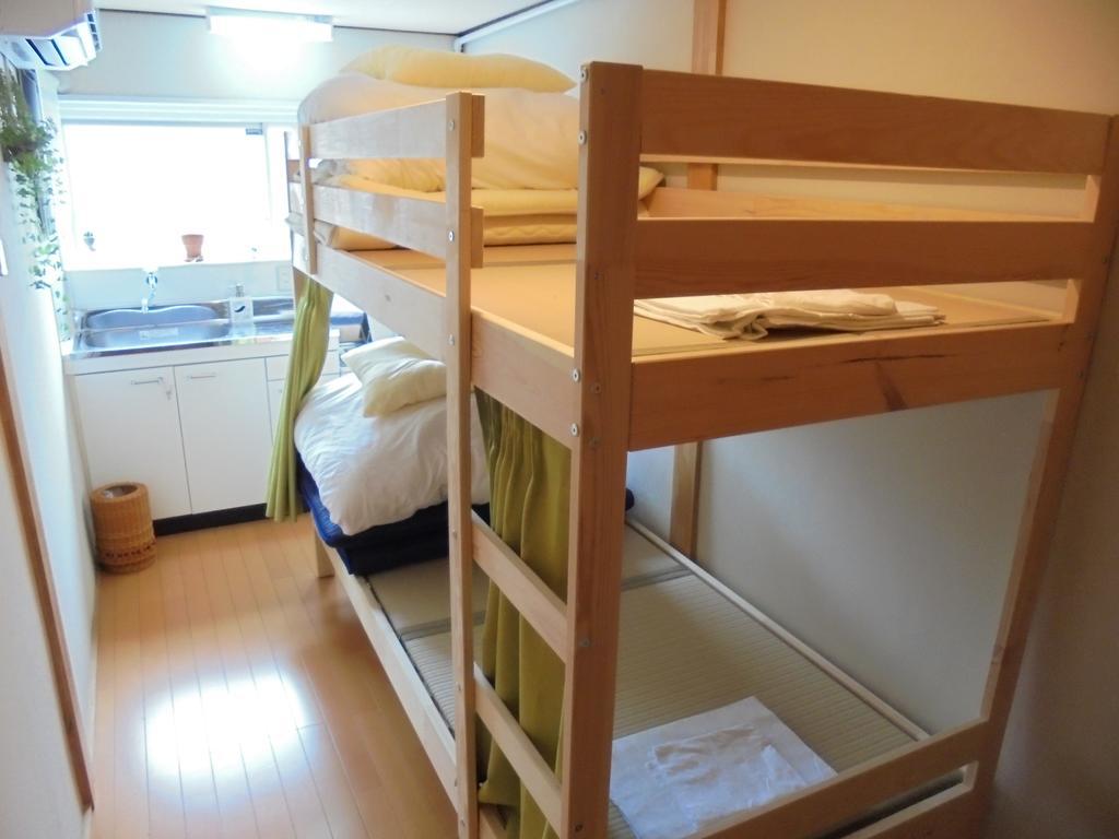 Guesthouse Oasis โอซาก้า ภายนอก รูปภาพ
