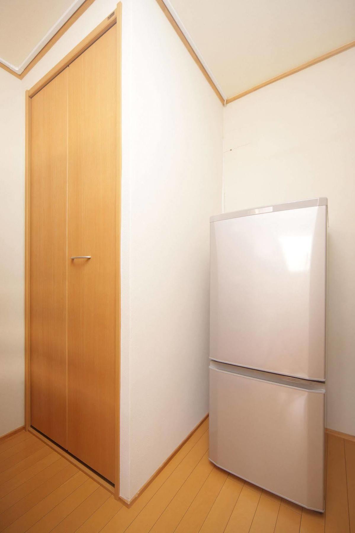 Guesthouse Oasis โอซาก้า ภายนอก รูปภาพ